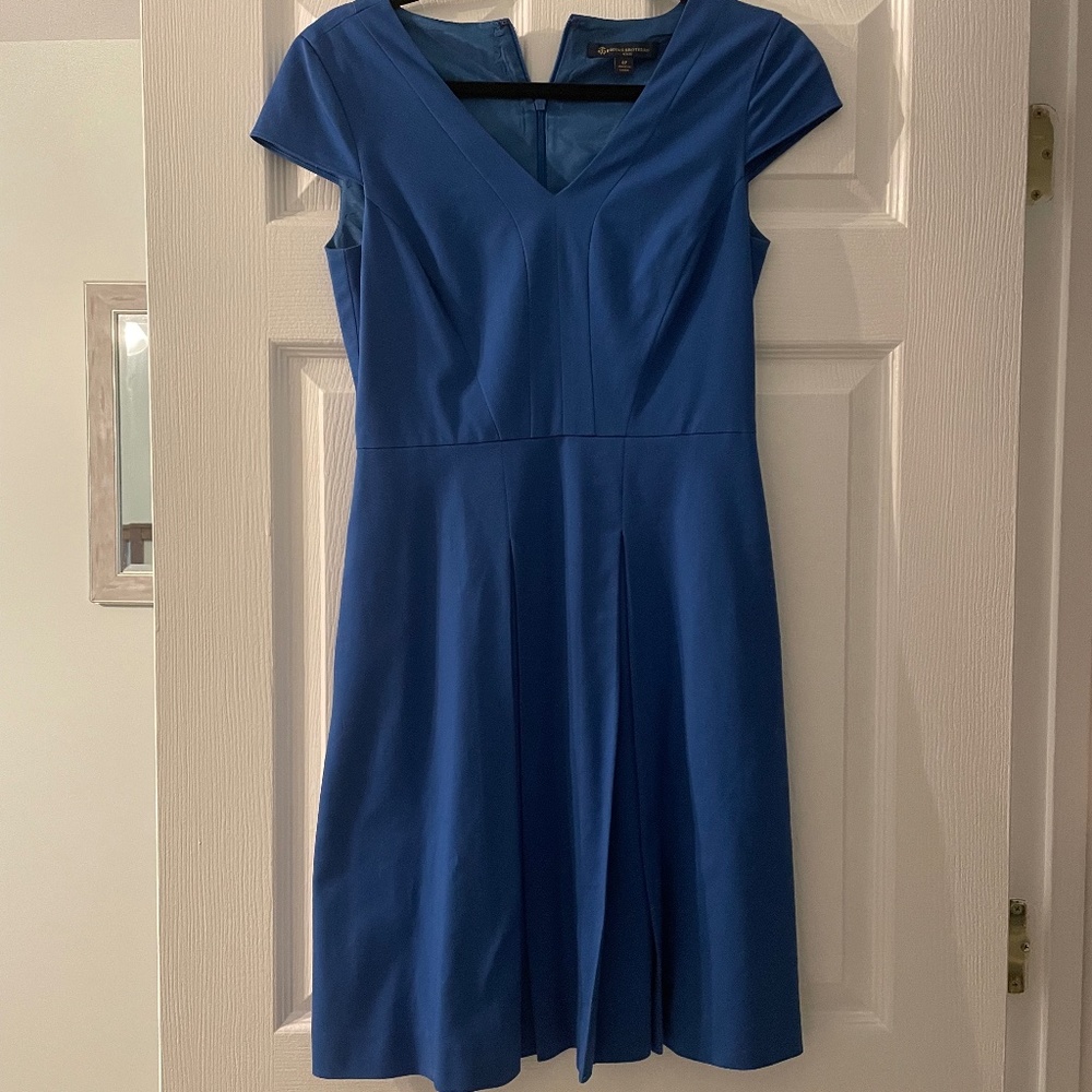 LIKE NEW - Brooks Brothers Cotton Pleated Dress Size 4P - NEVER WORN